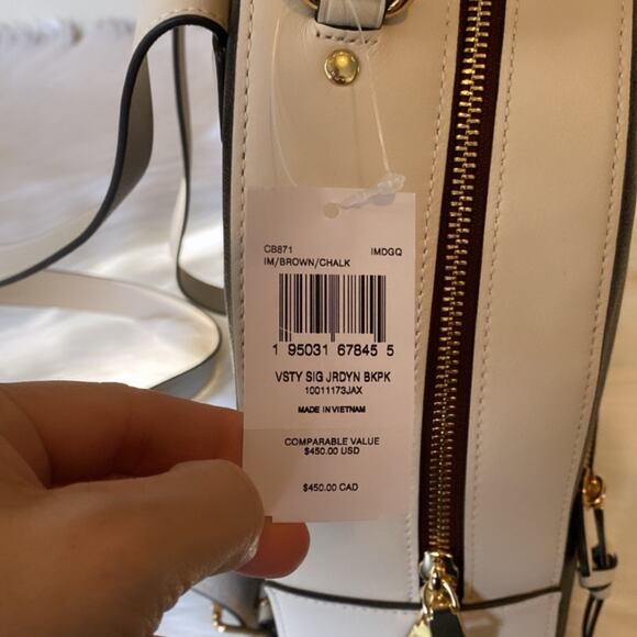 New Coach Jordyn Backpack Signature Canvas with Varsity Motiff - Picture 8 of 8